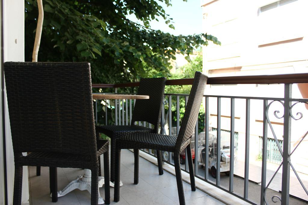 Bueyuekada Apart Hotel - Yeni Apart Адалар Екстериор снимка
