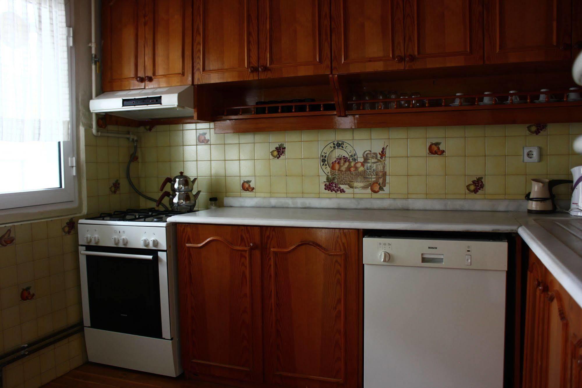 Bueyuekada Apart Hotel - Yeni Apart Адалар Екстериор снимка