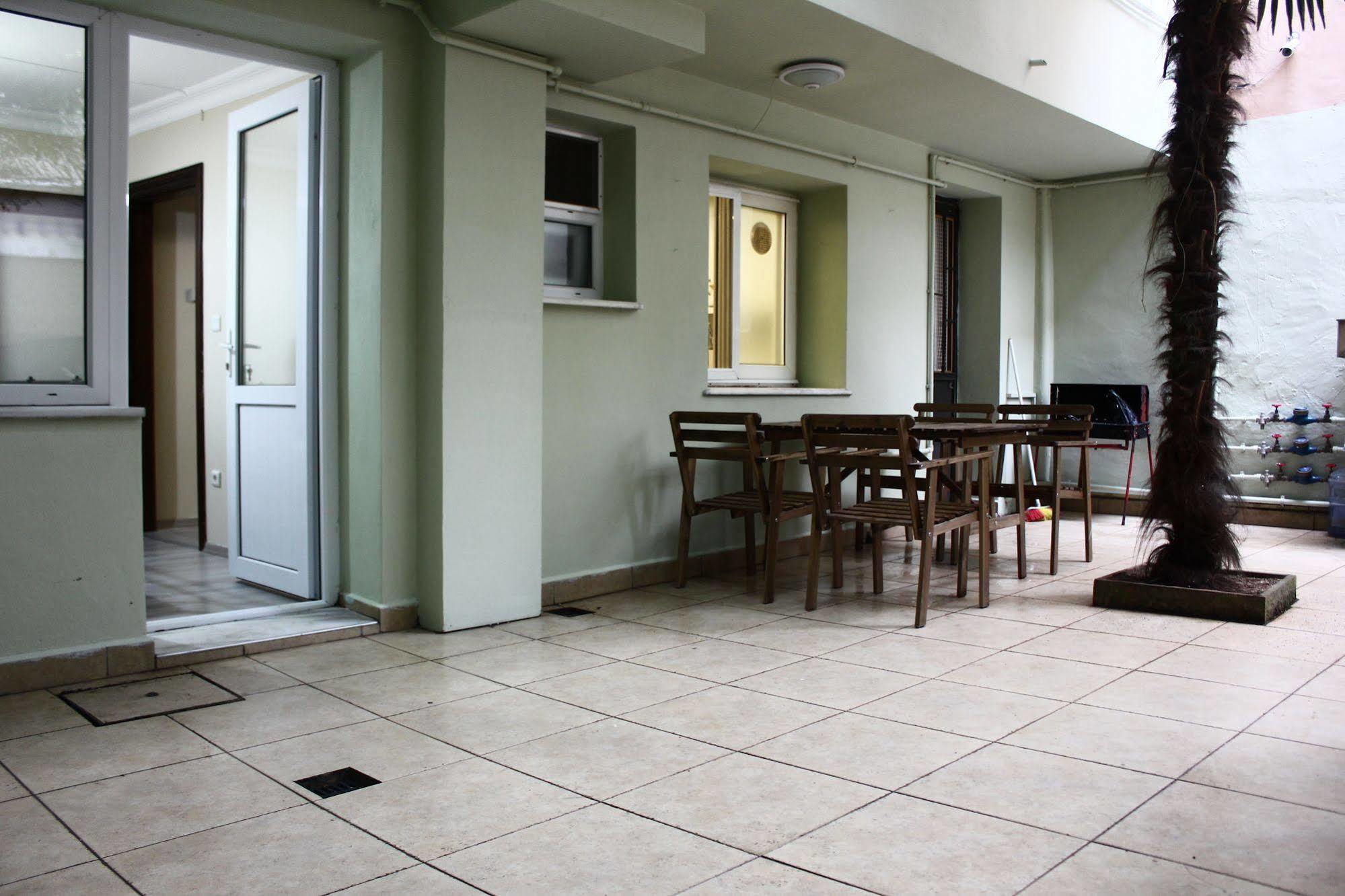 Bueyuekada Apart Hotel - Yeni Apart Адалар Екстериор снимка