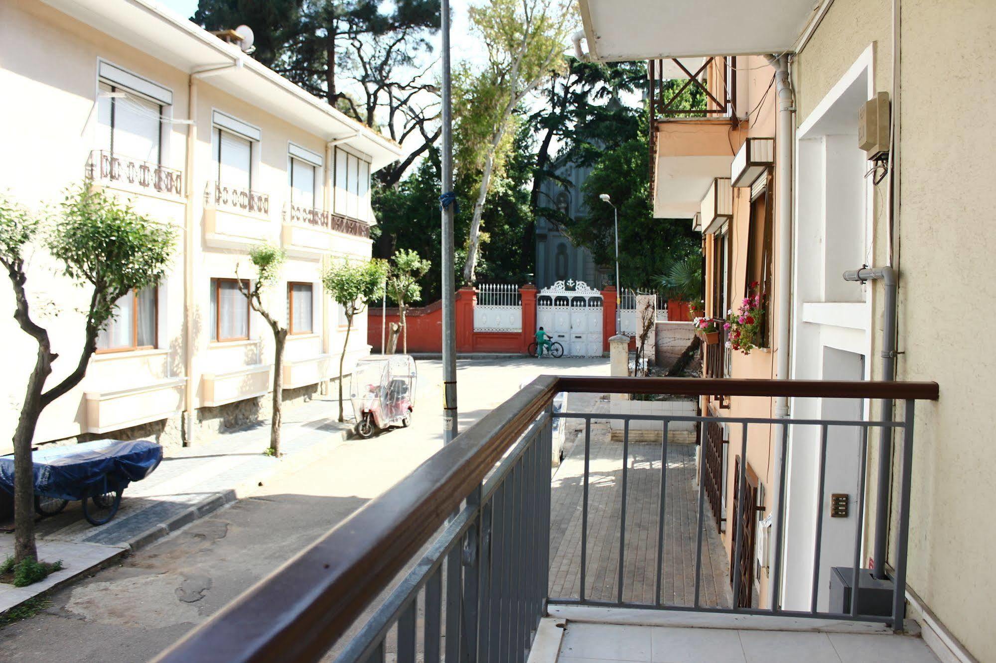 Bueyuekada Apart Hotel - Yeni Apart Адалар Екстериор снимка